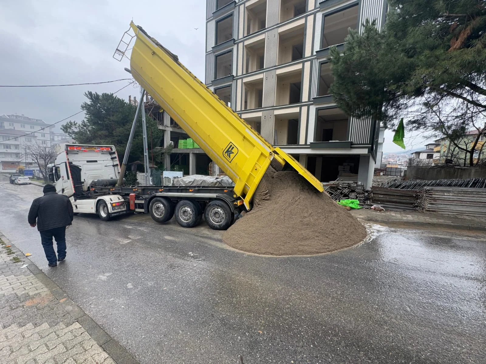 İstanbul Pomza Kumu Nakliye